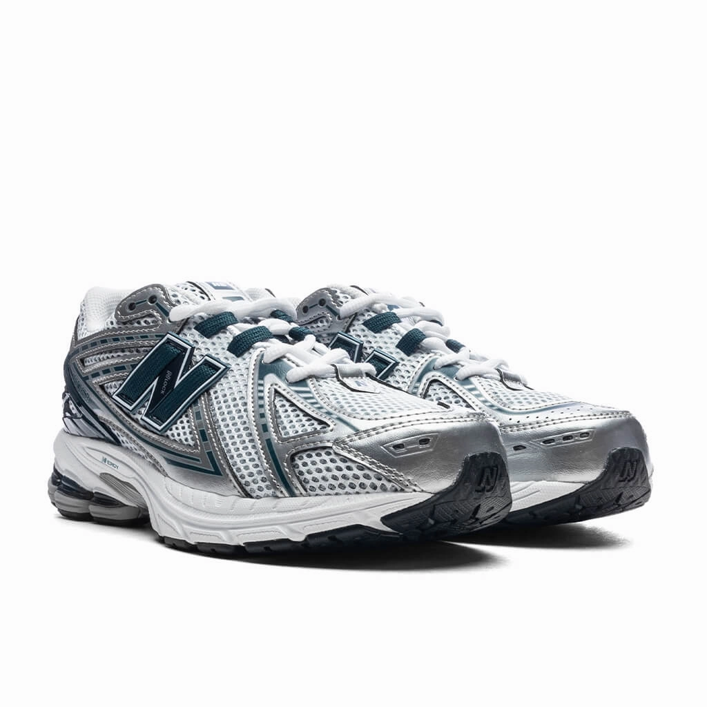 1906 (GS) - Silver Metallic/Deep Ocean