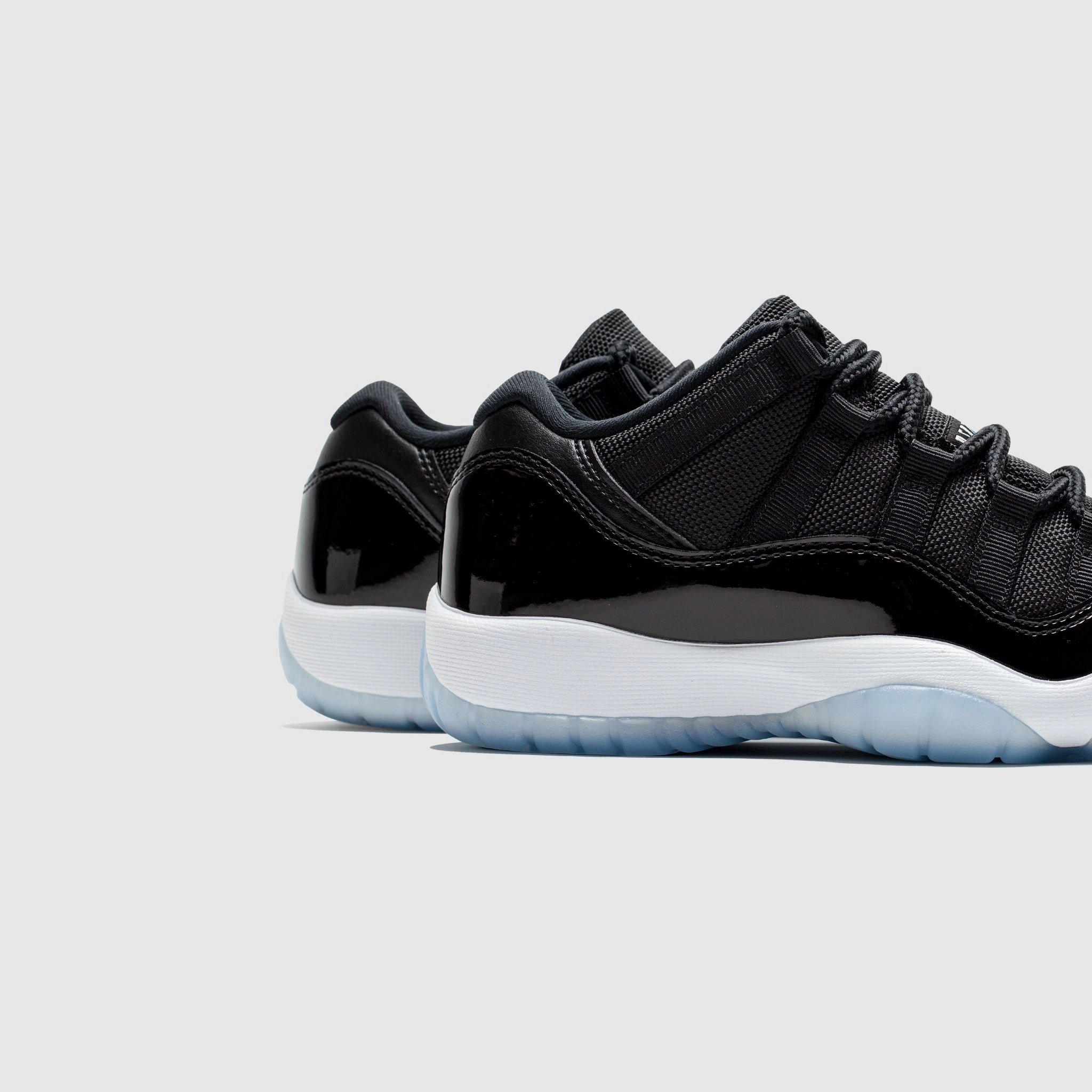 AIR JORDAN 11 RETRO LOW (GS) SPACE JAM