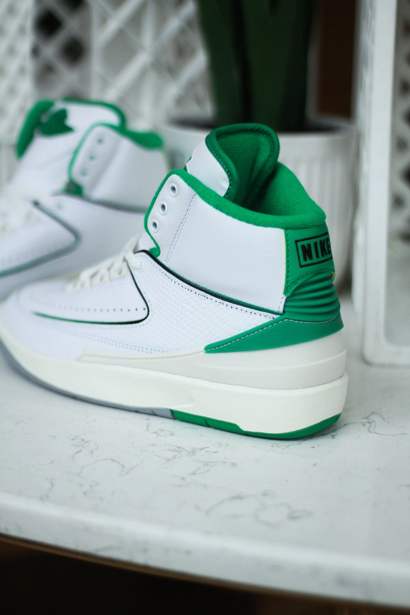 AIR JORDAN 2 RETRO (GS) LUCKY GREEN