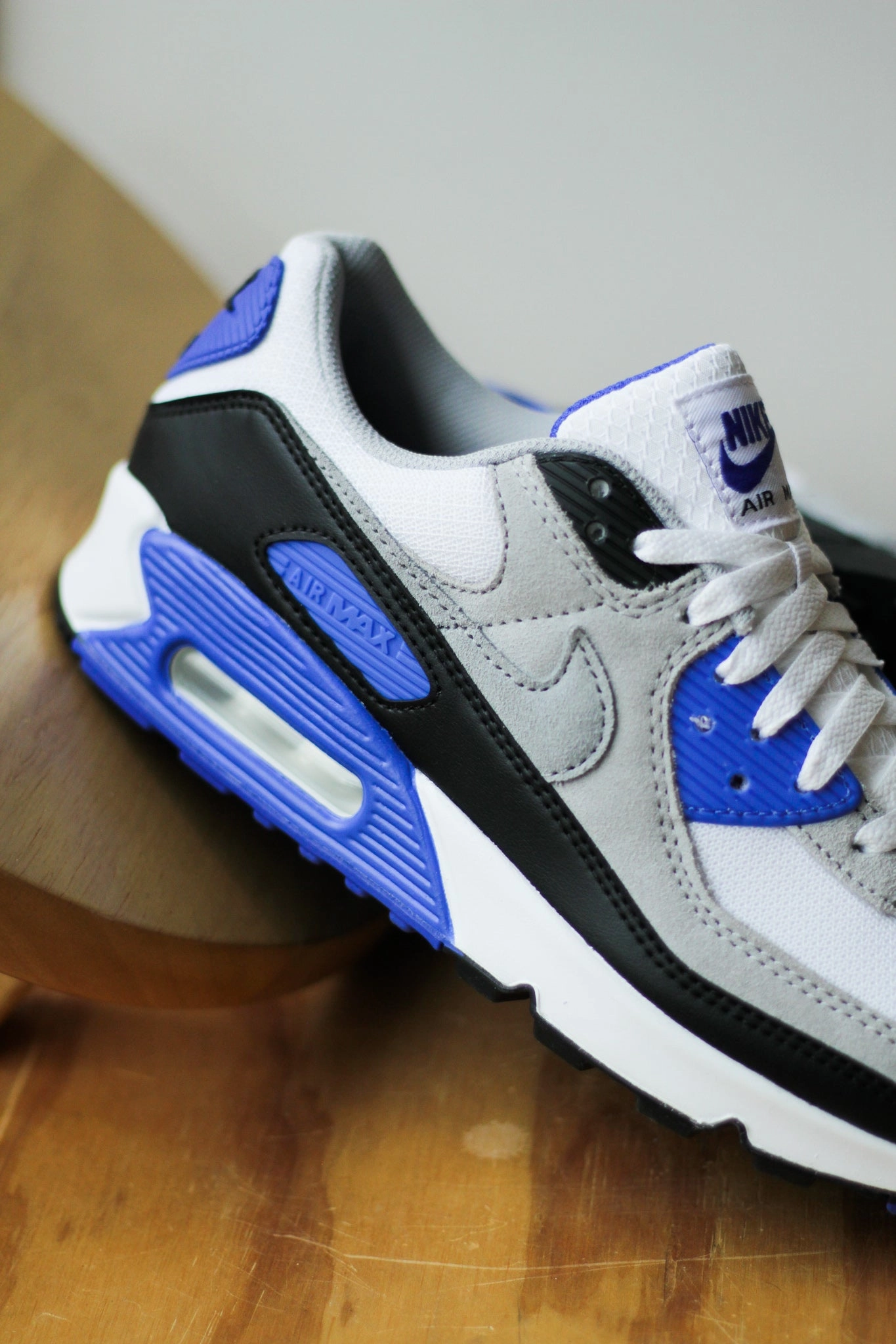AIR MAX 90 LIGHT SMOKE GREY