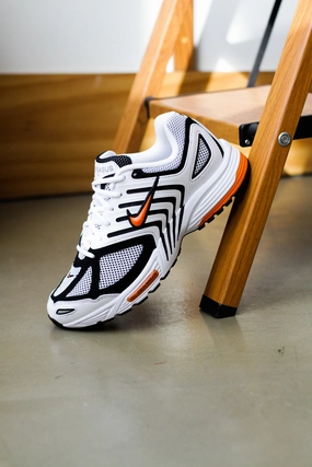 AIR PEGASUS 2005 WHITE/SAFETY ORANGE-BLACK