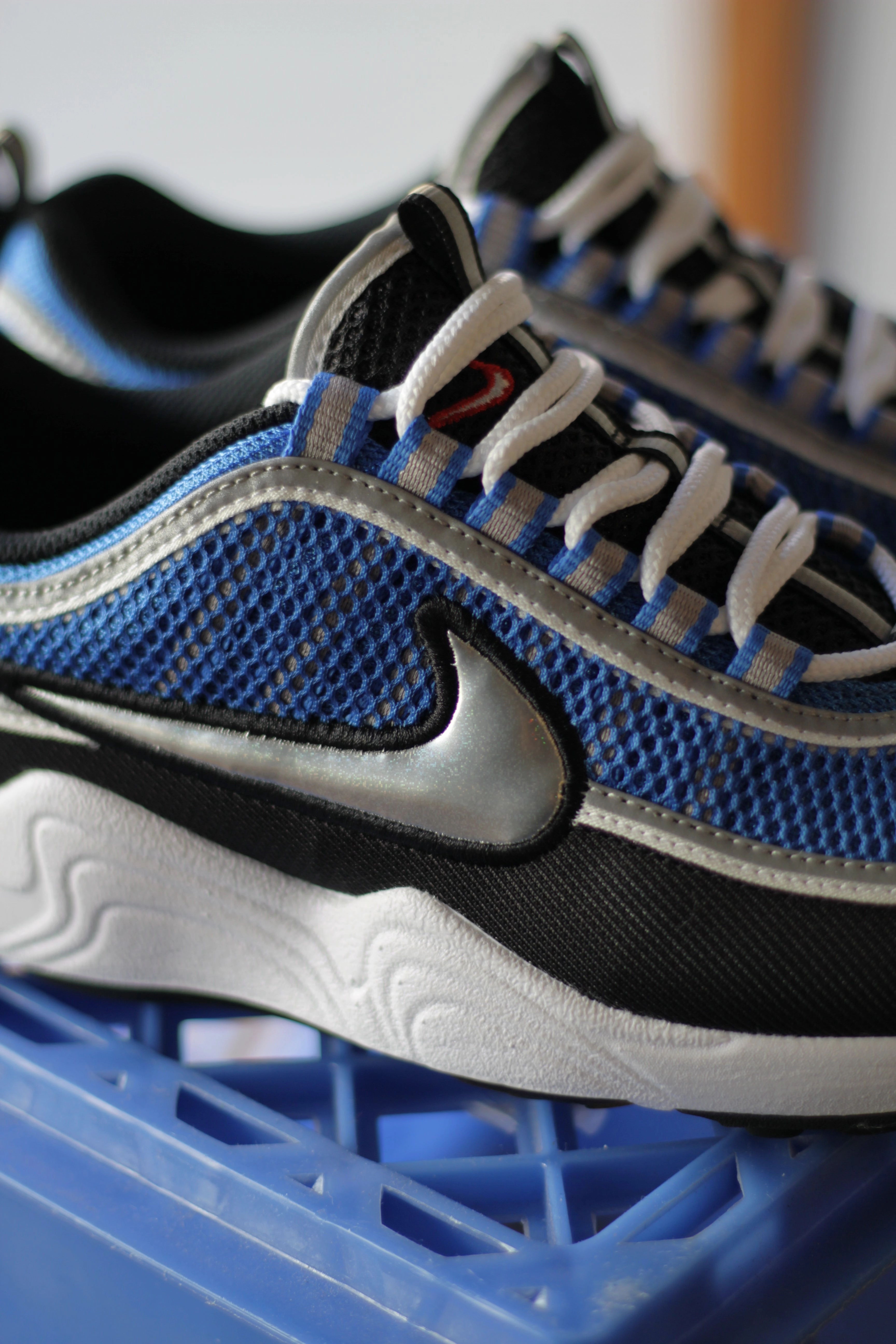 AIR ZOOM SPIRIDON SP SIGNAL BLUE/MTLC LUSTER-BLACK-WHITE