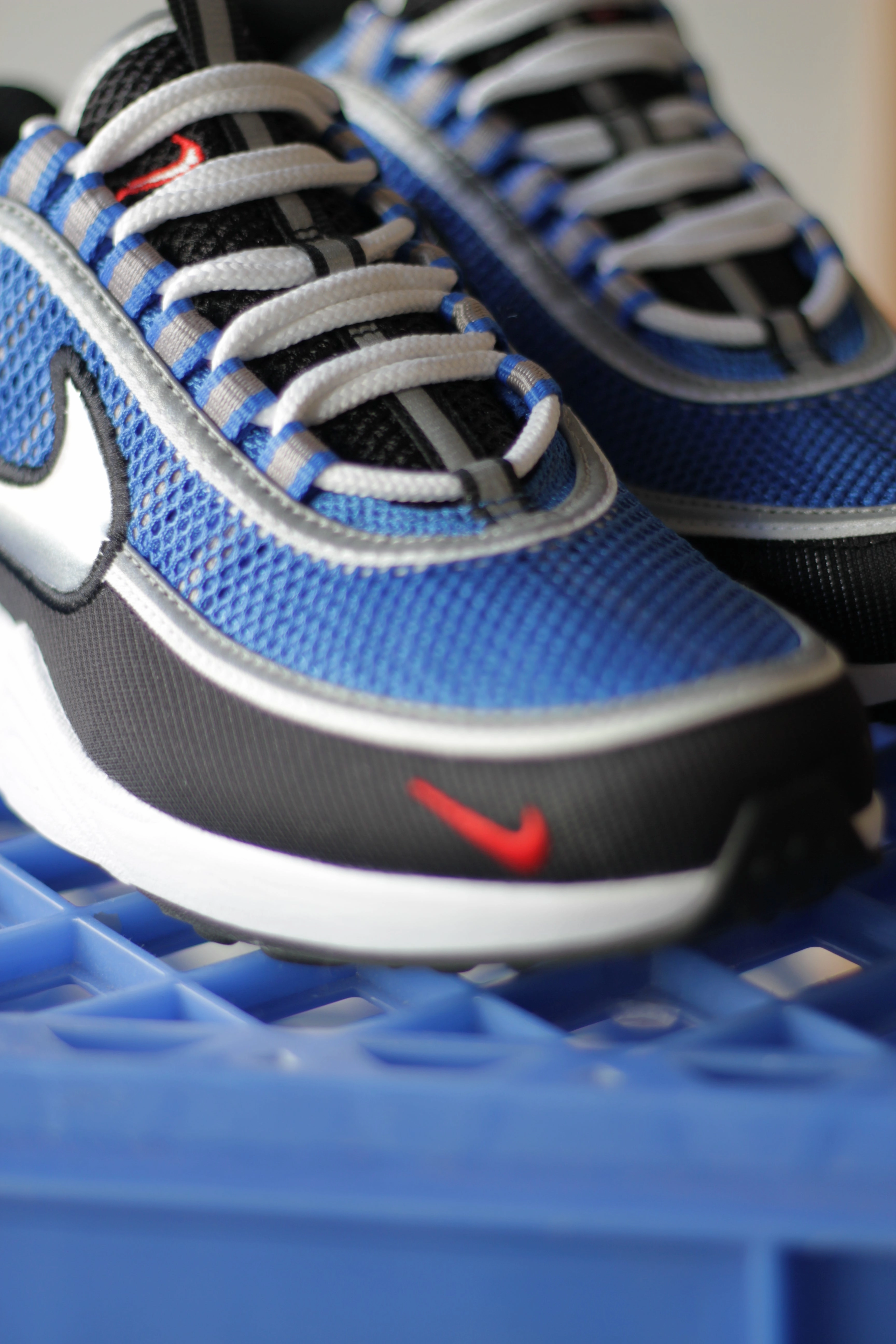 AIR ZOOM SPIRIDON SP SIGNAL BLUE/MTLC LUSTER-BLACK-WHITE