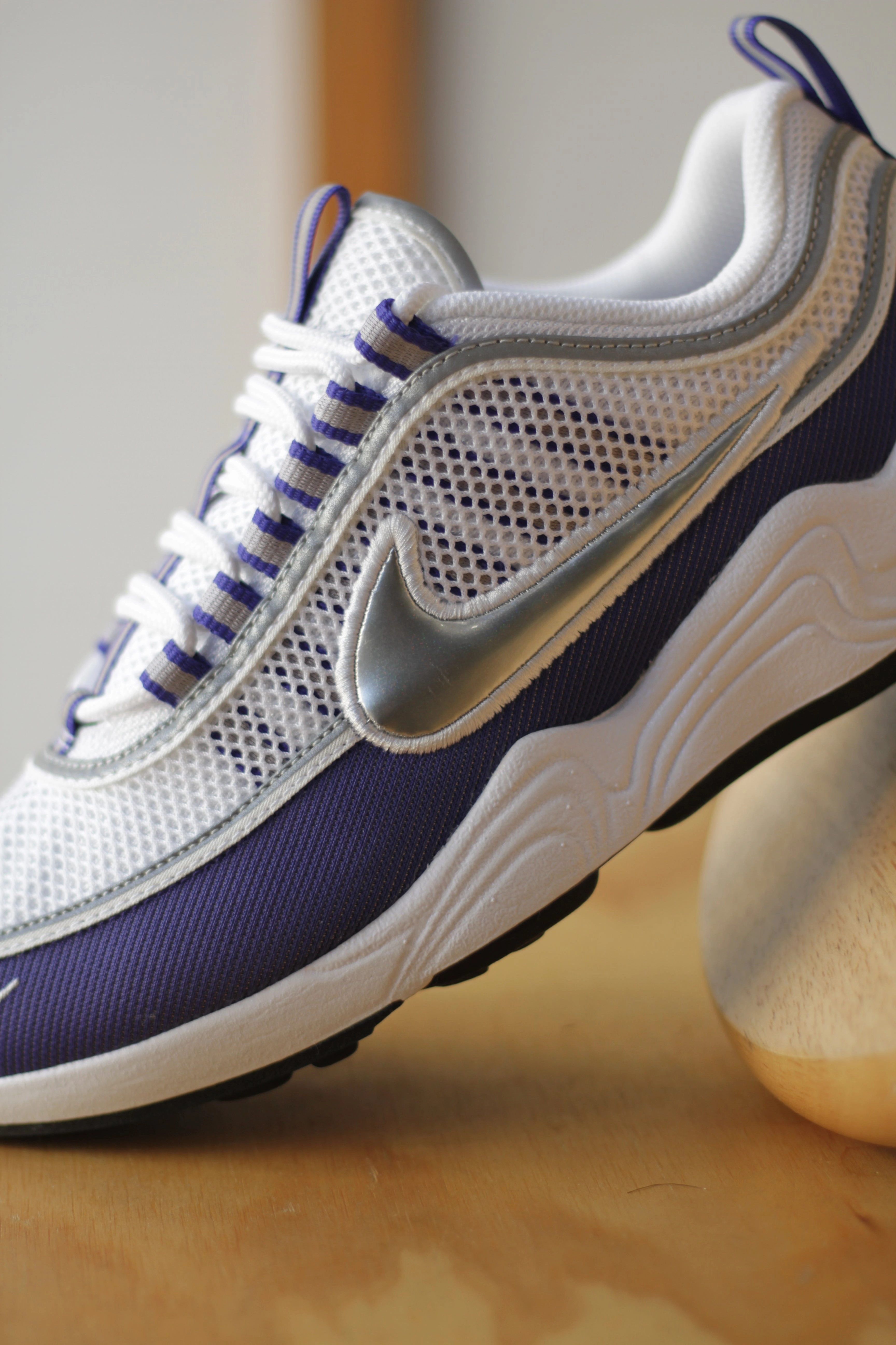 AIR ZOOM SPIRIDON SP WHITE/METALLIC SILVER-LIGHT CONCORD
