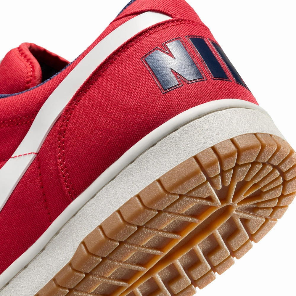 Big Nike Low - Mens