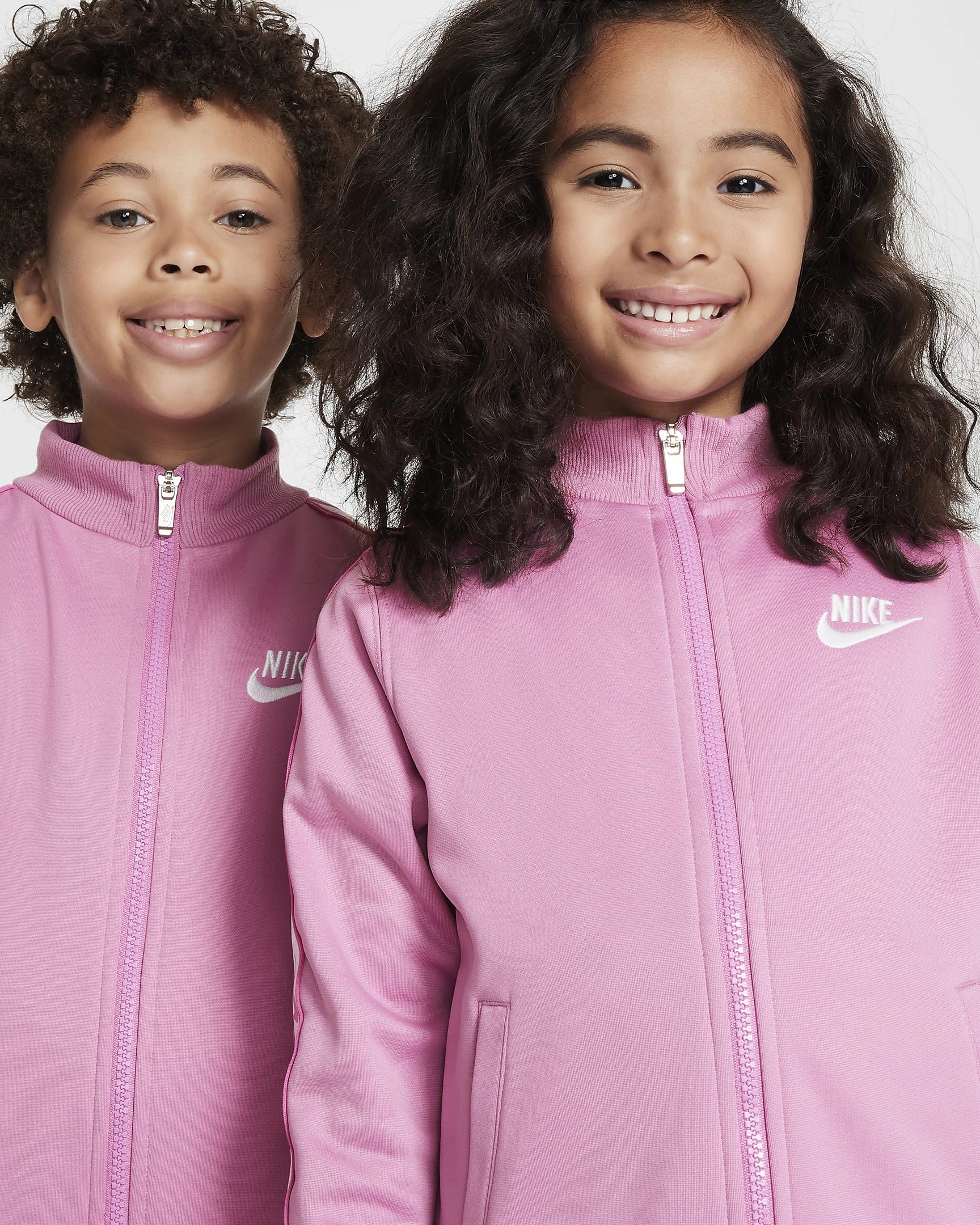 Ensemble de survêtement Nike Enfant - Rose