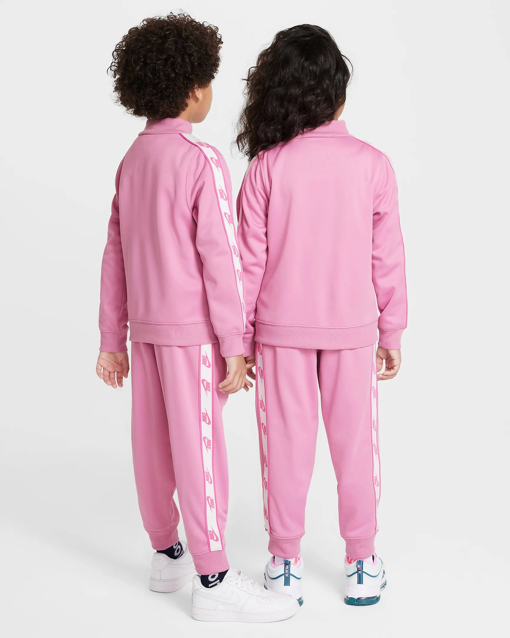 Ensemble de survêtement Nike Enfant - Rose