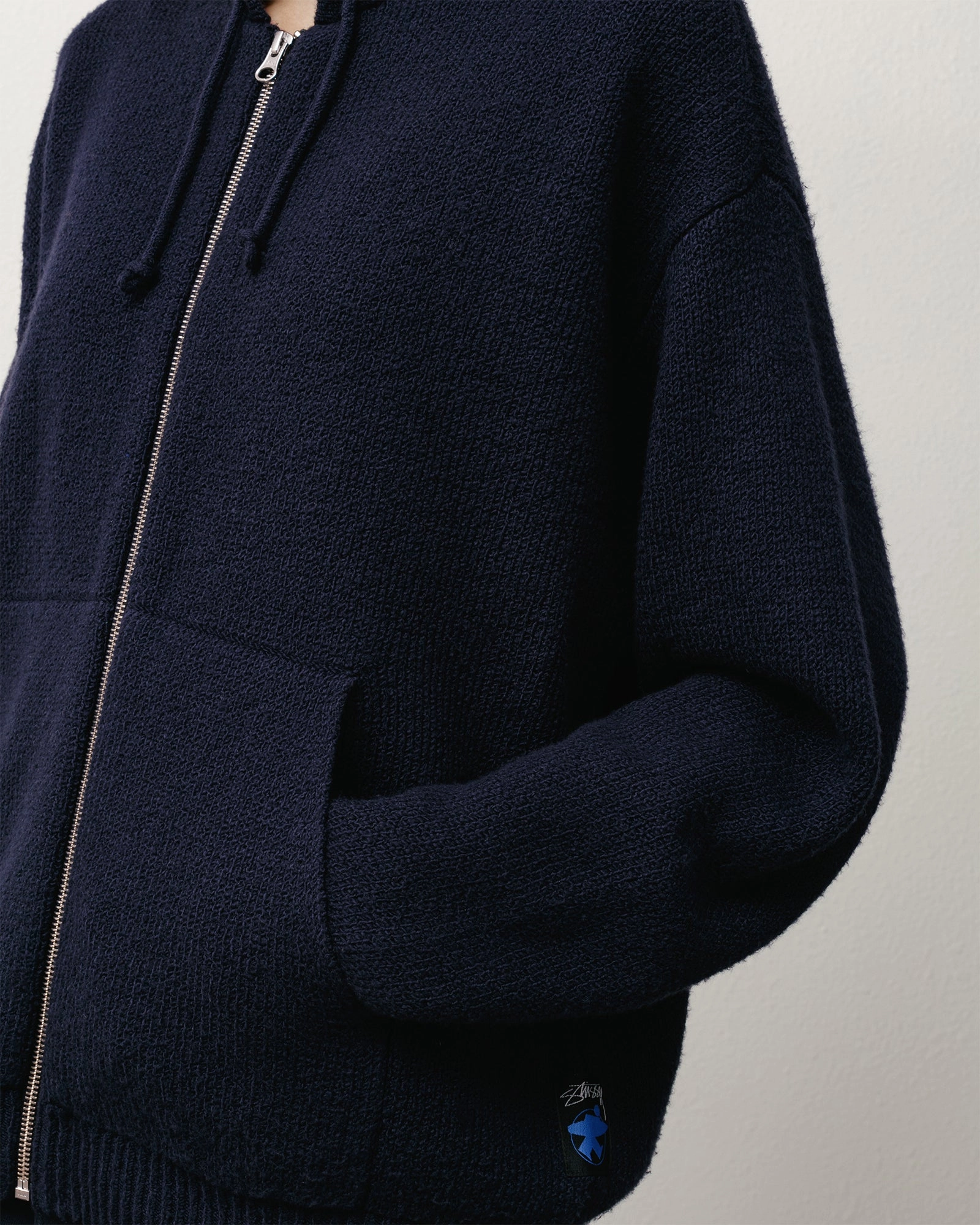 HOODED ZIP SWEATER