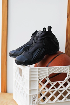 NIKE AIR FLIGHTPOSITE BLACK