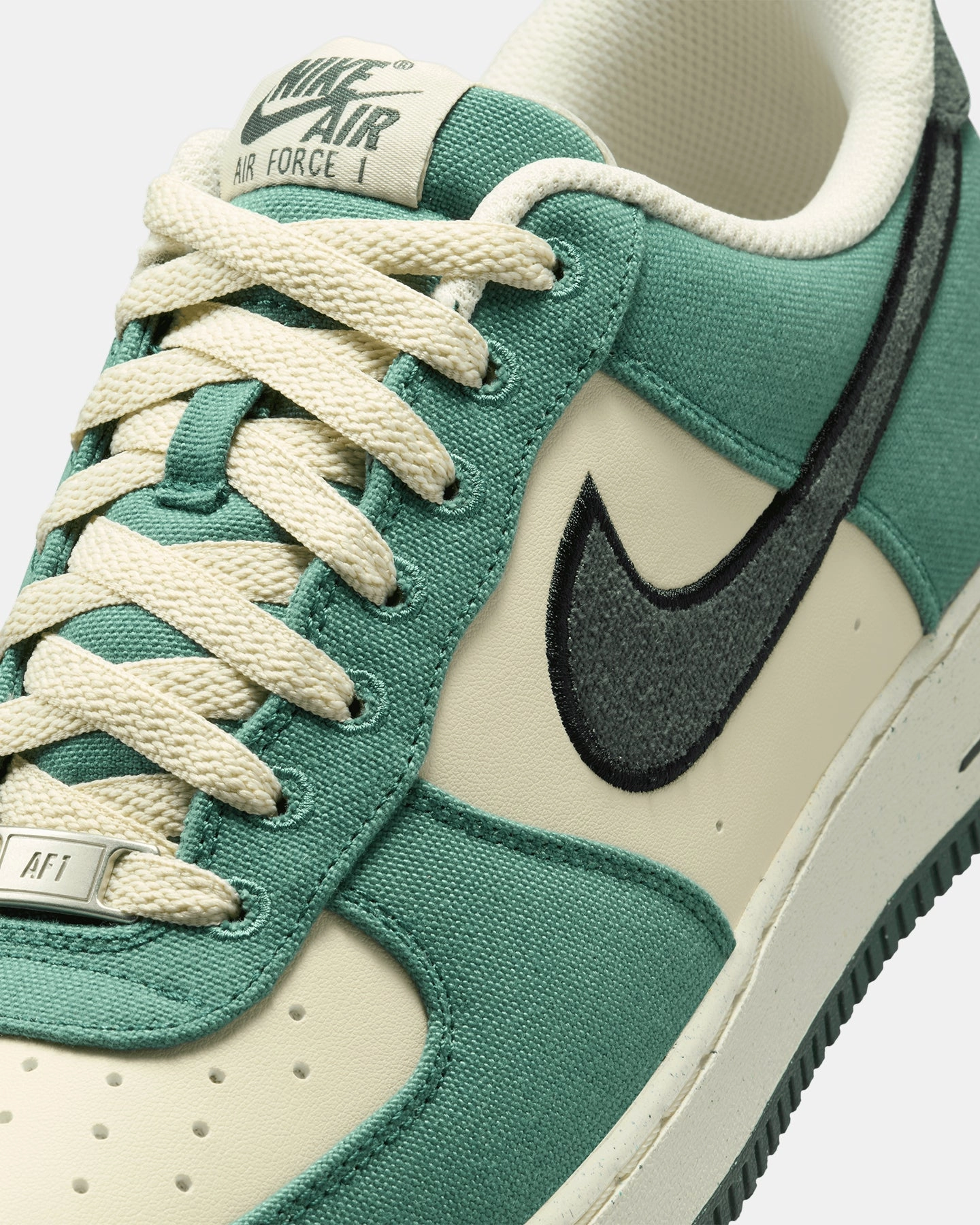 Nike Air Force 1 '07 LV8 Coconut Milk
