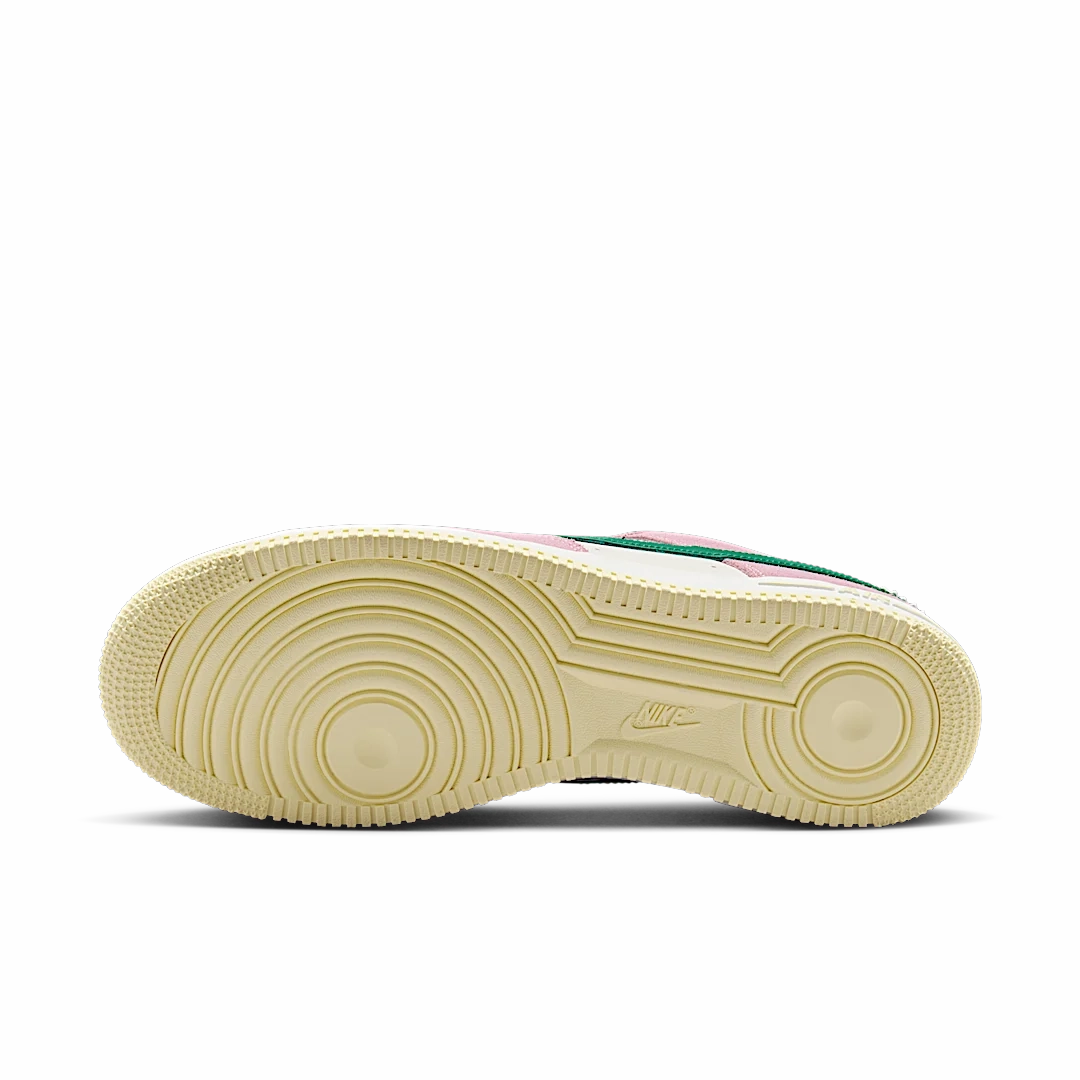 Nike Air Force 1 Low '07 LV8 Medium Soft Pink Malachite