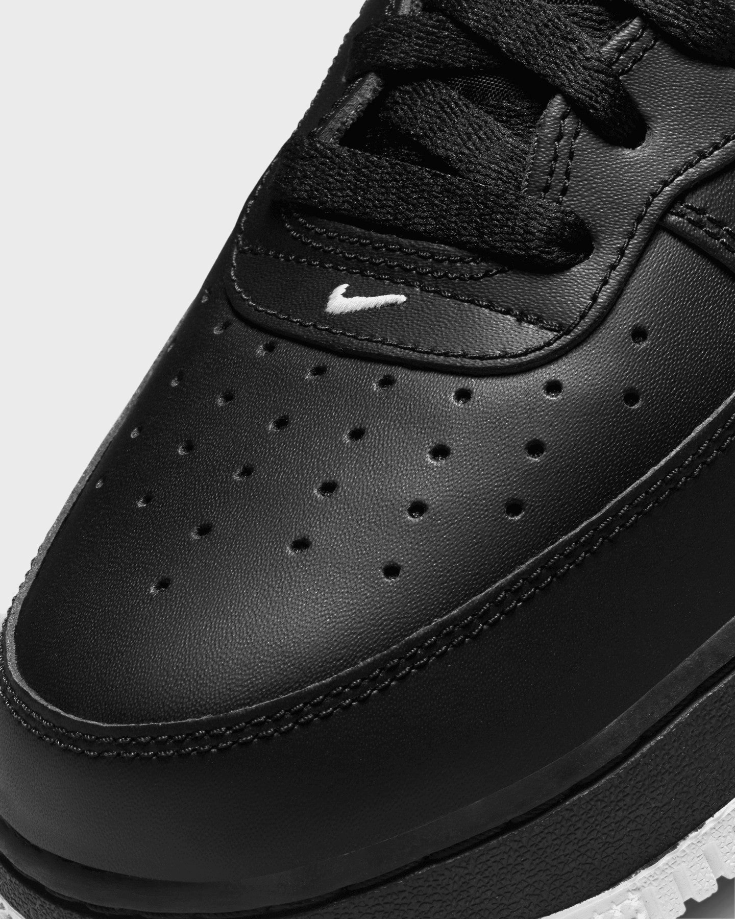 Nike Air Force 1 Mid '07 Black White Black/White/Black