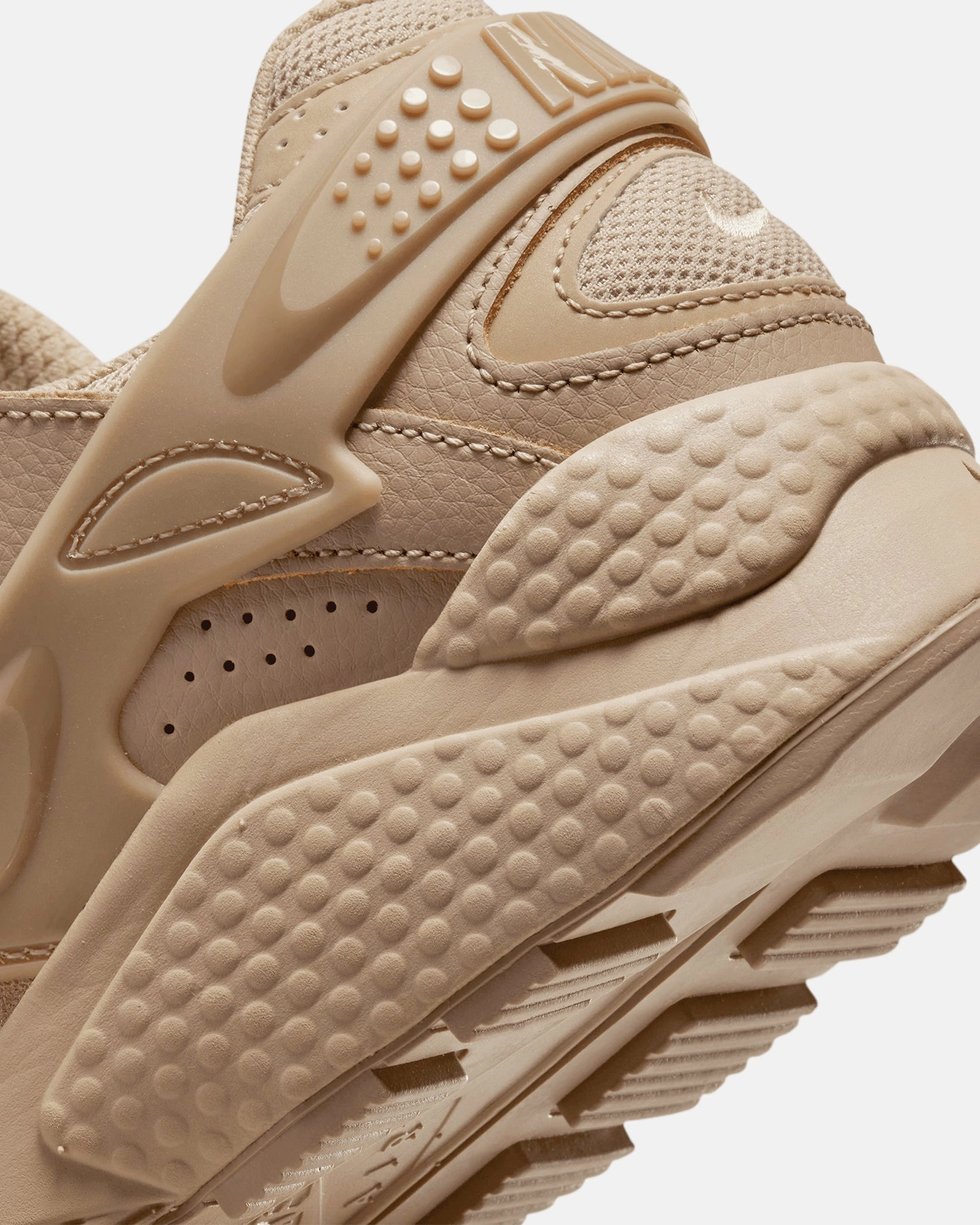 Nike Air Huarache Runner Wheat/Gold Hemp
