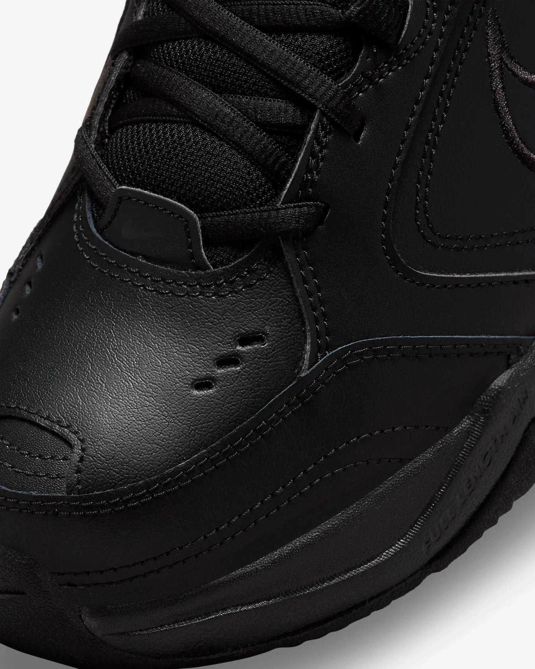 Nike Air Monarch IV - Noir
