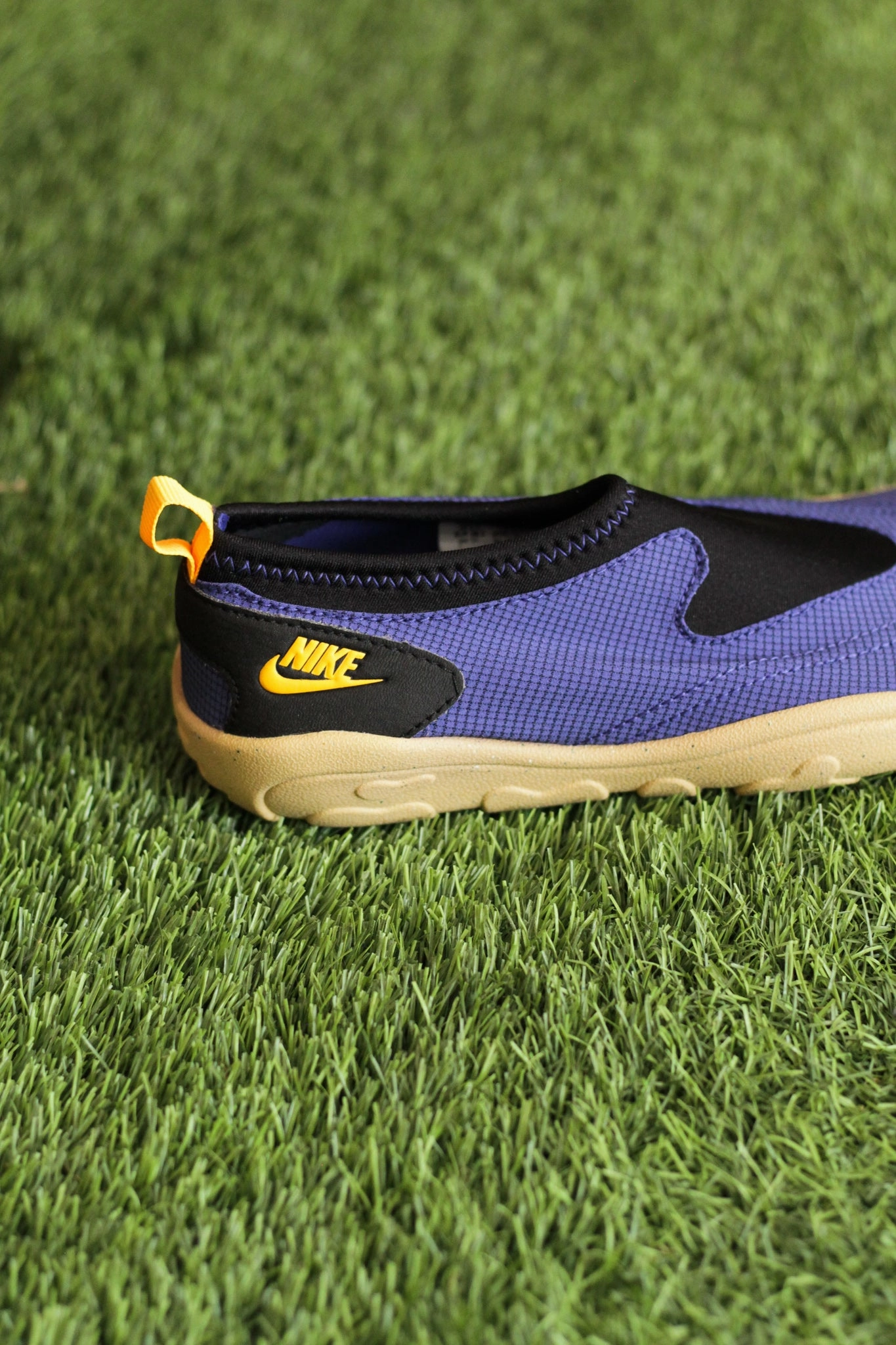 NIKE AQUA TURF DEEP NIGHT/LASER ORANGE-SESAME-BLACK