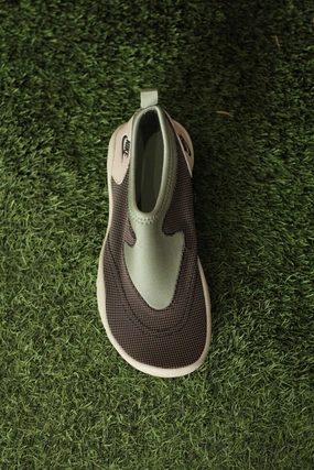 NIKE AQUA TURF JADE HORIZON/OFF NOIR-LT OREWOOD BRN
