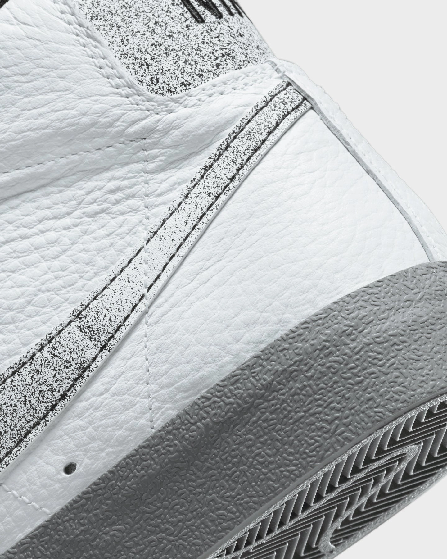 Nike Blazer Mid '77 50 Years of Hip-Hop White/Smoke Grey