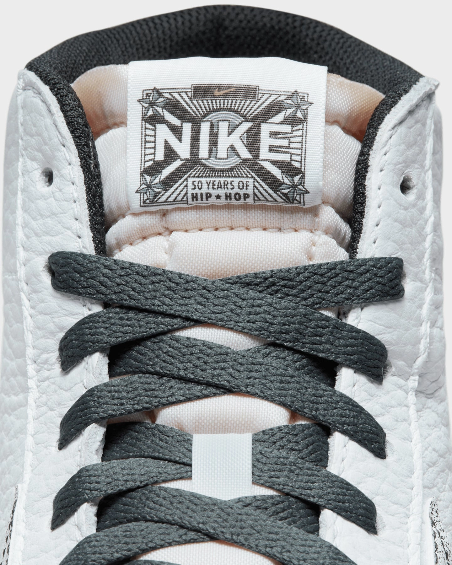 Nike Blazer Mid '77 50 Years of Hip-Hop White/Smoke Grey