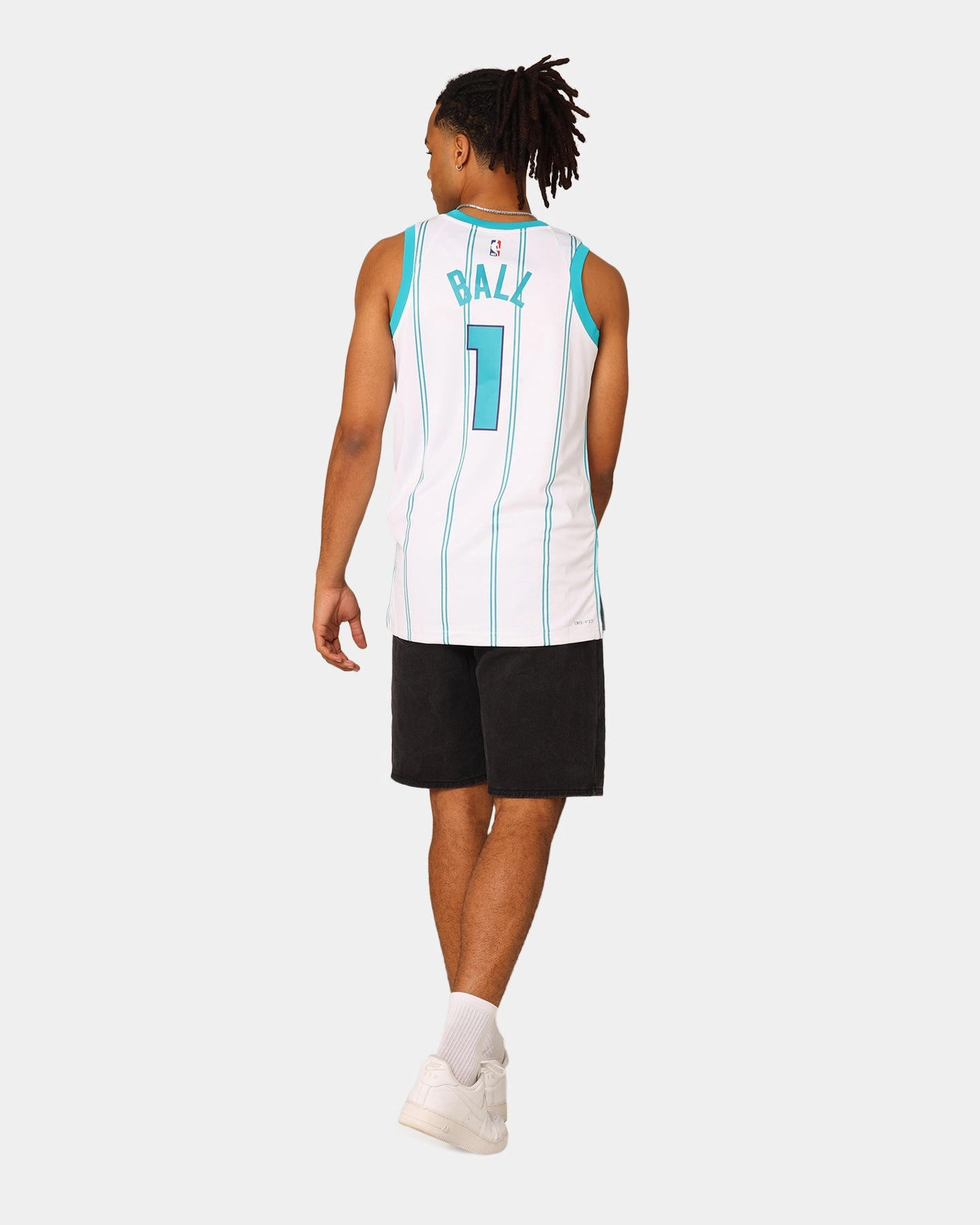 Nike Charlotte Hornets Lamelo Ball Association Edition 2022/23 Dri-FIT Swingman Jersey White