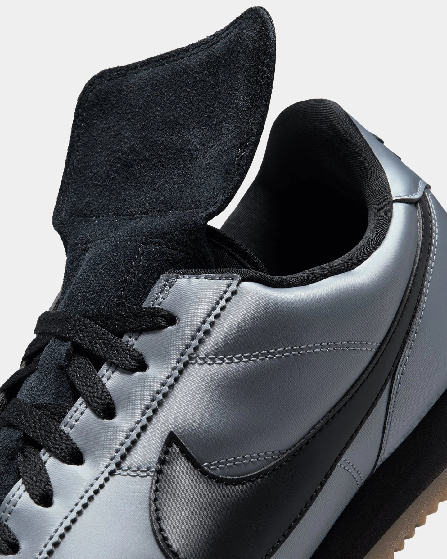 Nike Cortez SE Mtlc Cool Grey/Black-Gum Dark Brown