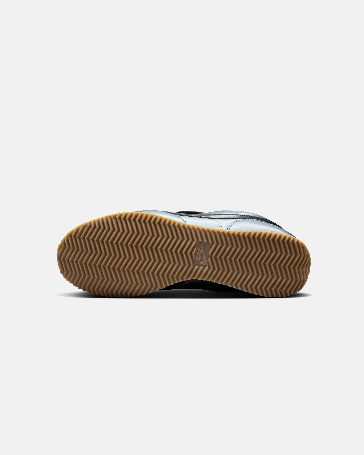 Nike Cortez SE Mtlc Cool Grey/Black-Gum Dark Brown