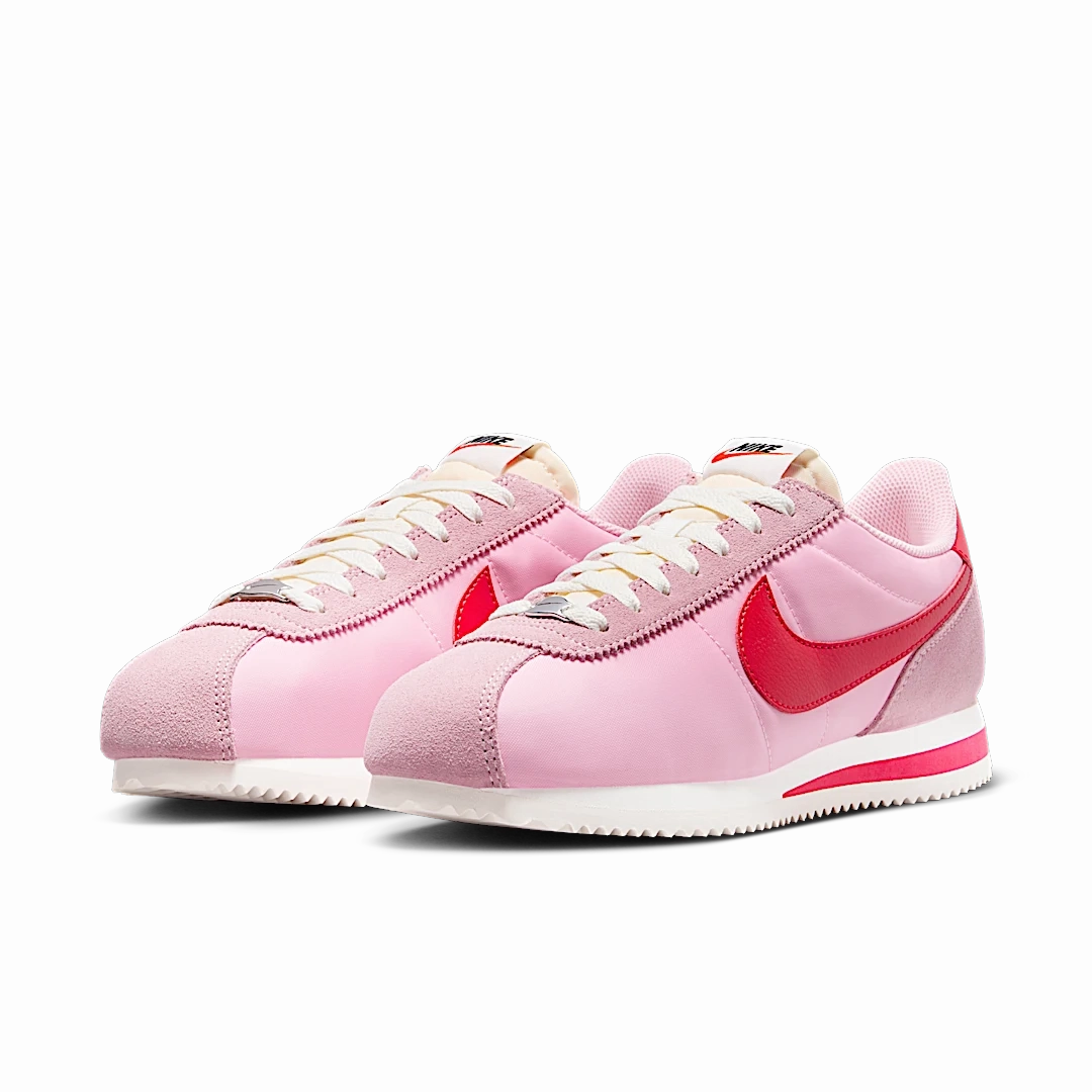 Nike Cortez TXT Medium Soft Pink Sail