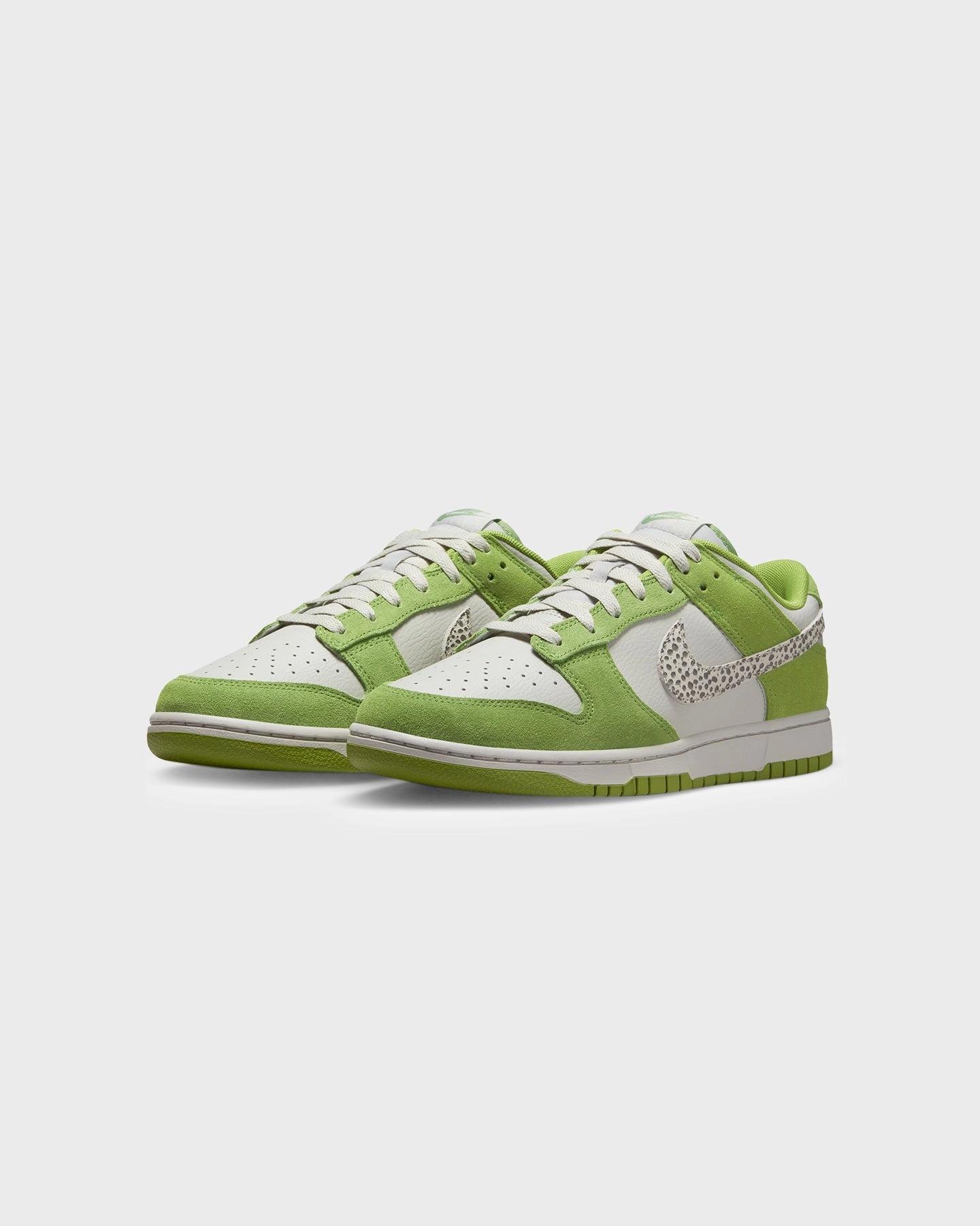Nike Dunk Low AS Chlorophyll Chlorophyll/Lt White