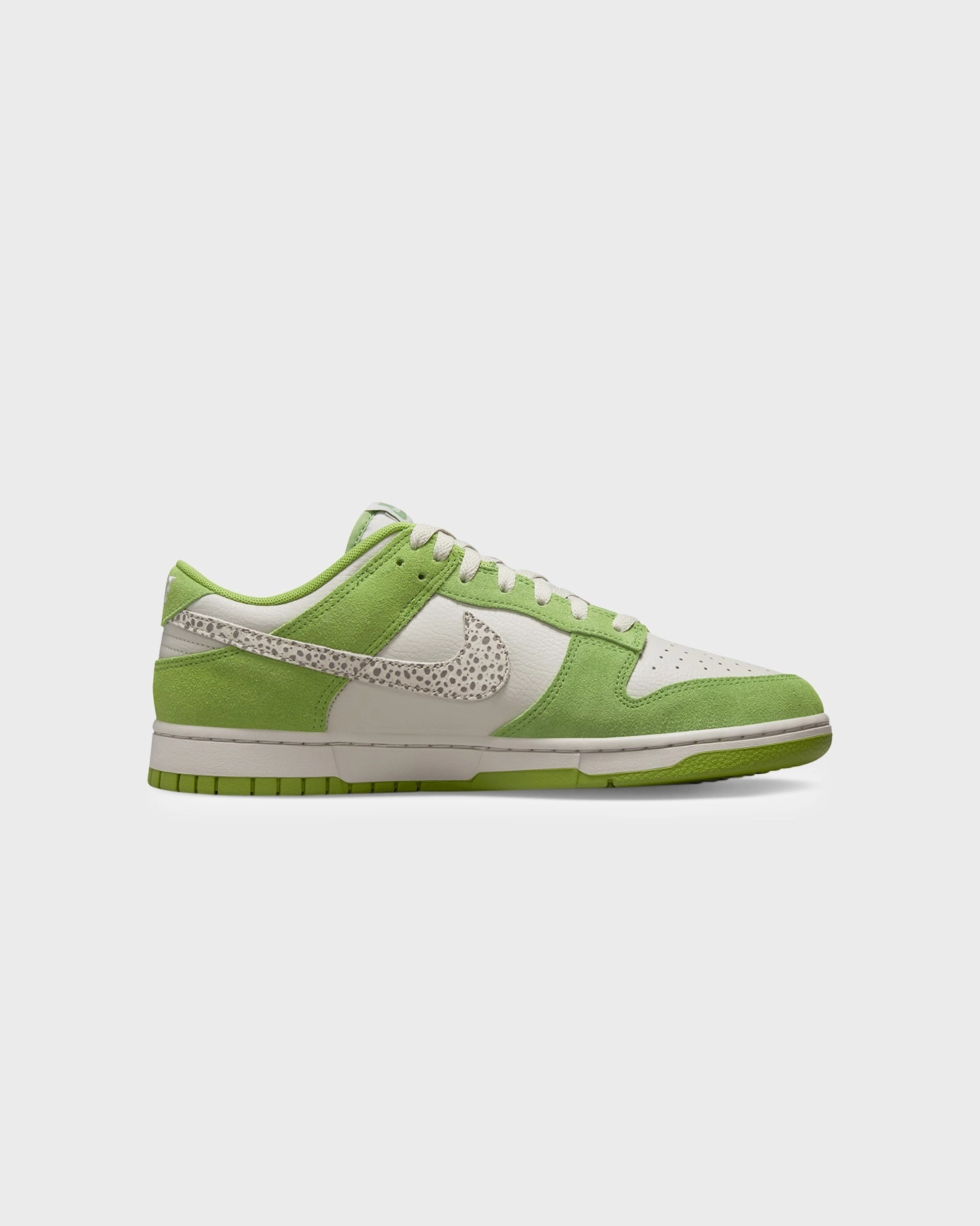Nike Dunk Low AS Chlorophyll Chlorophyll/Lt White