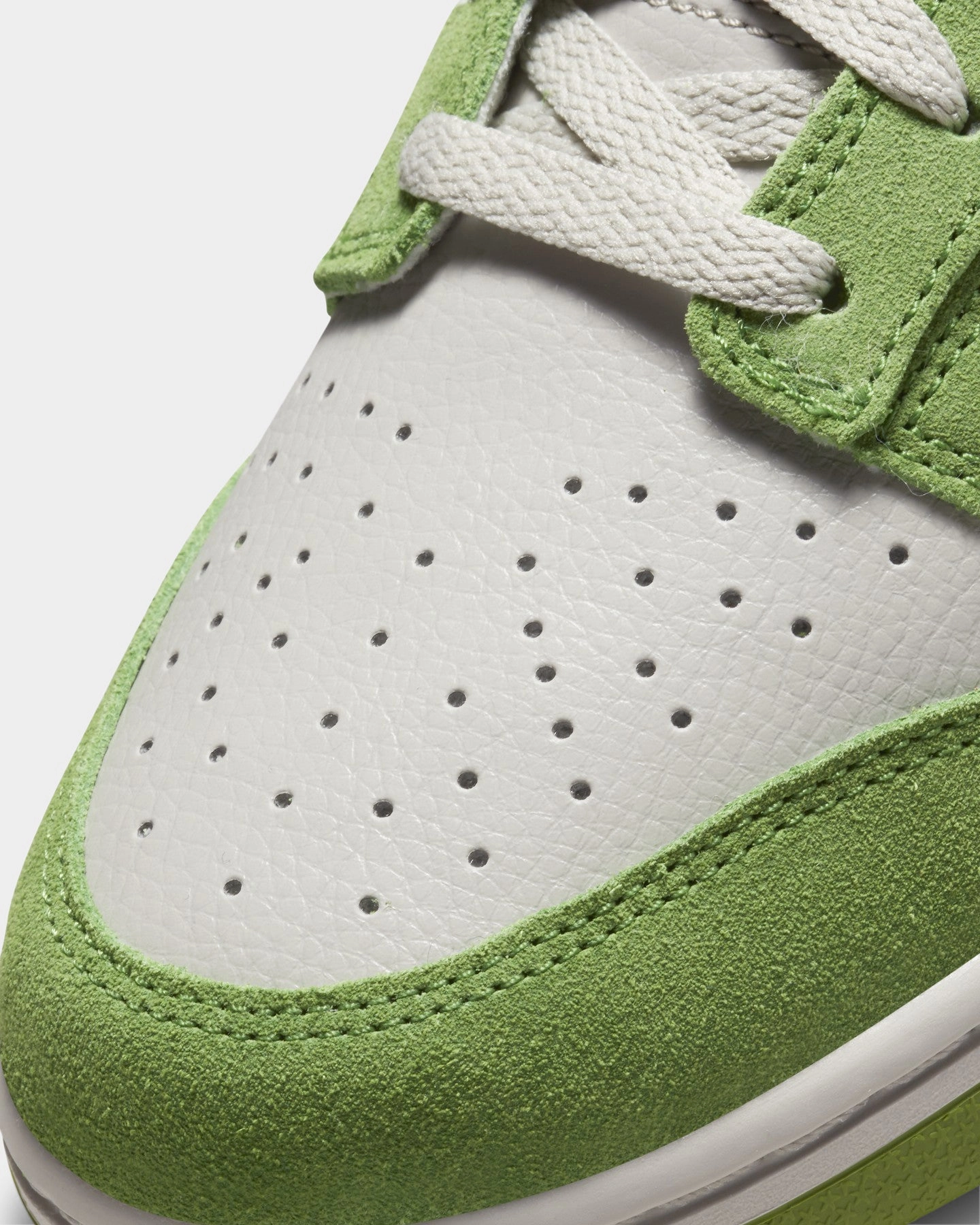 Nike Dunk Low AS Chlorophyll Chlorophyll/Lt White