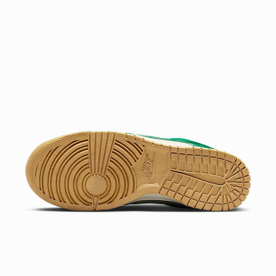 Nike Dunk Low Malachite University Gold