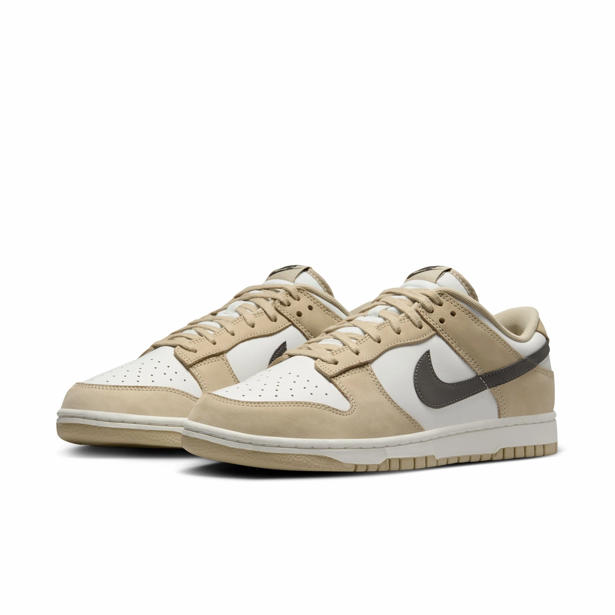 NIKE DUNK LOW סניקרס
