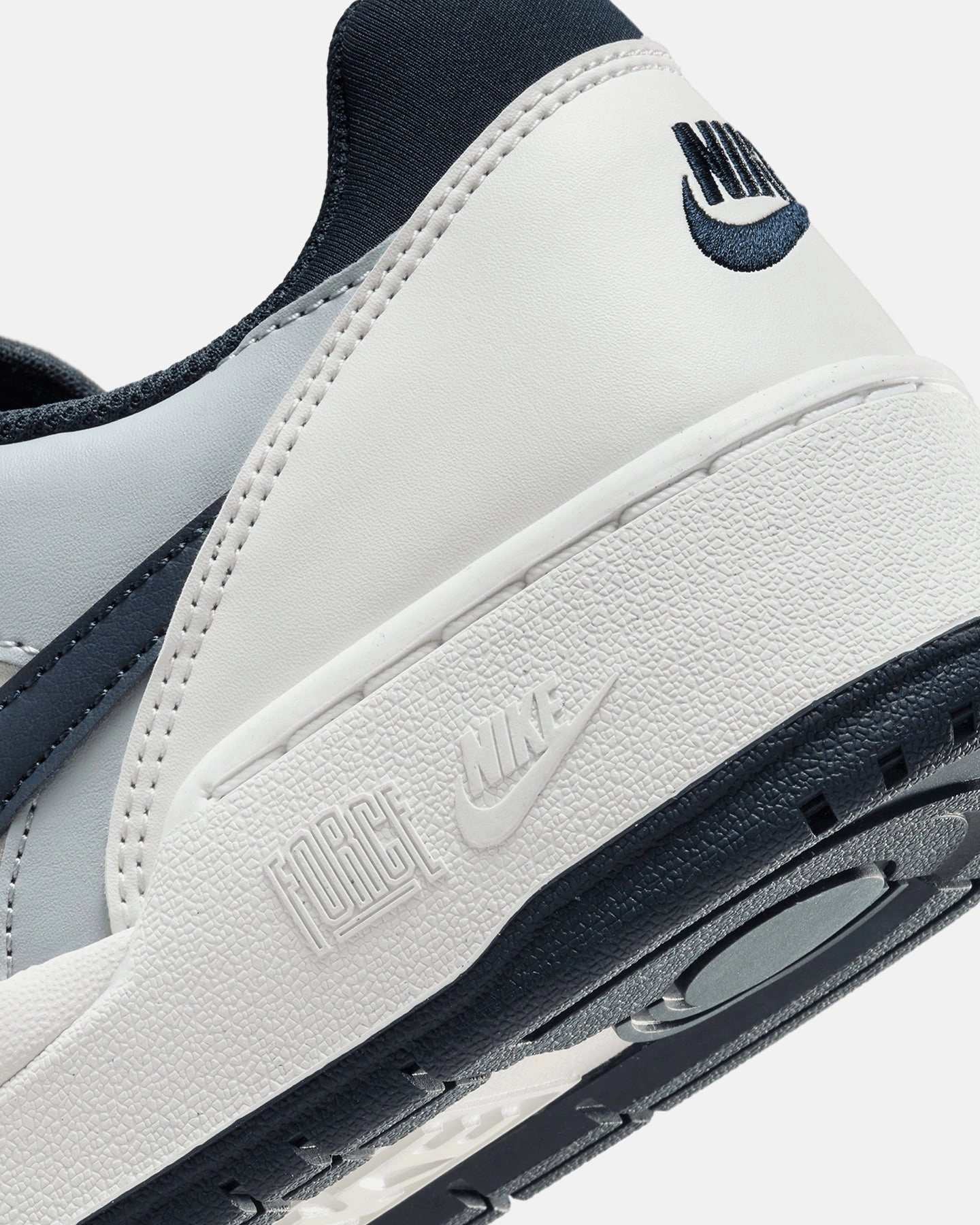 Nike Full Force Low Platinum Tint/Dark Obsidian