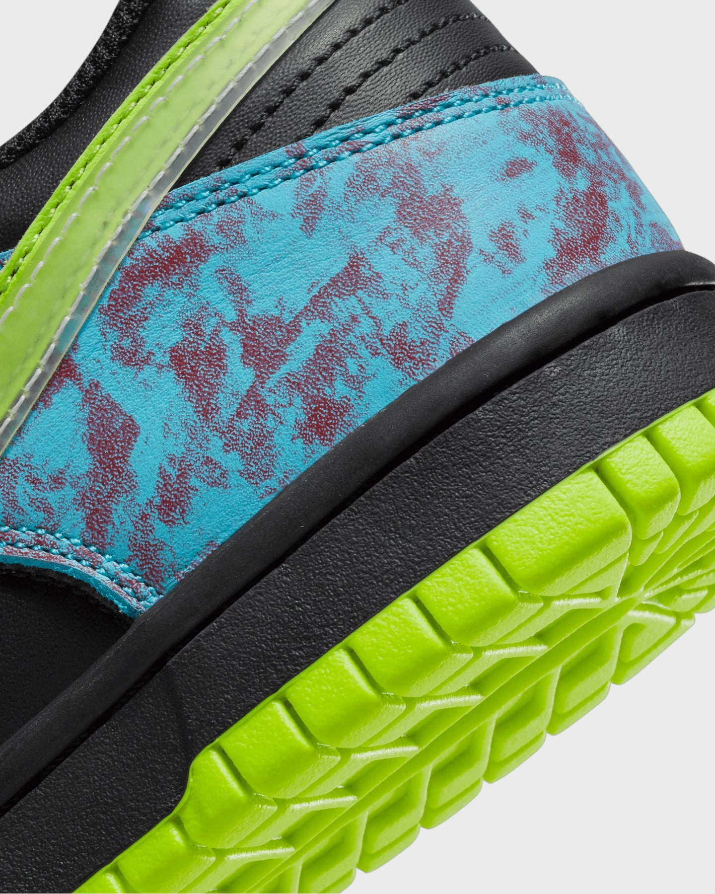 Nike Kids' Dunk Low SE (GS) Multi-Coloured