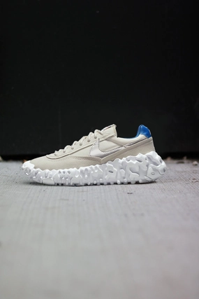 NIKE OVERBREAK LIGHT BONE/METALLIC SILVER