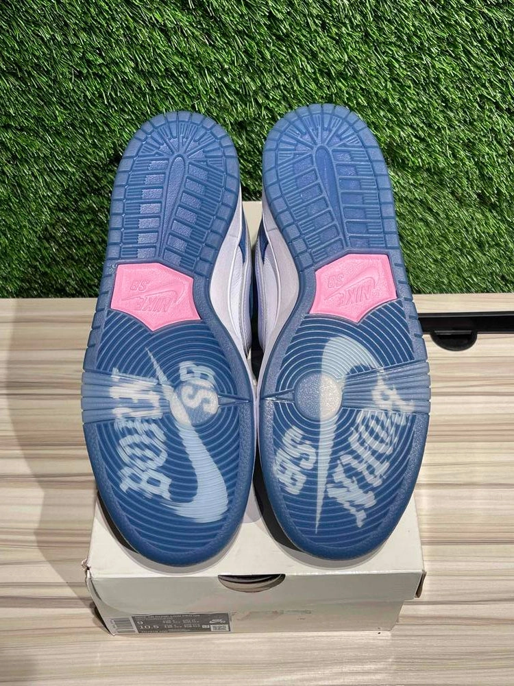 Nike SB Dunk Low Born X Raised One Block At A Time SZ 9