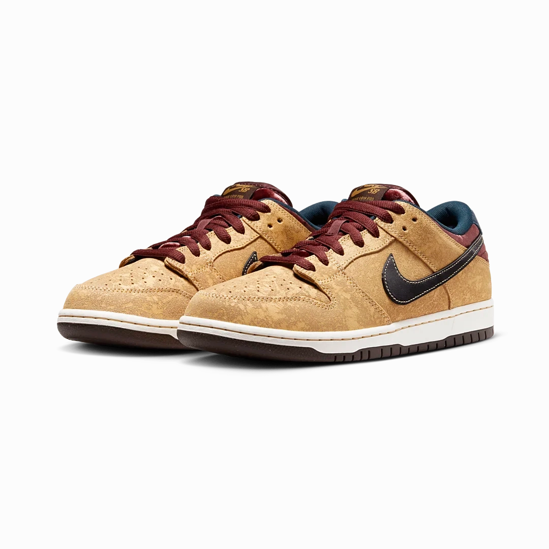 Nike SB Dunk Low City of Cinema