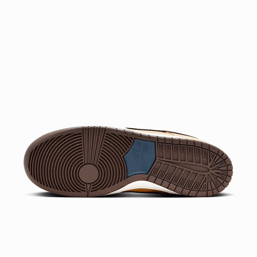 Nike SB Dunk Low City of Cinema