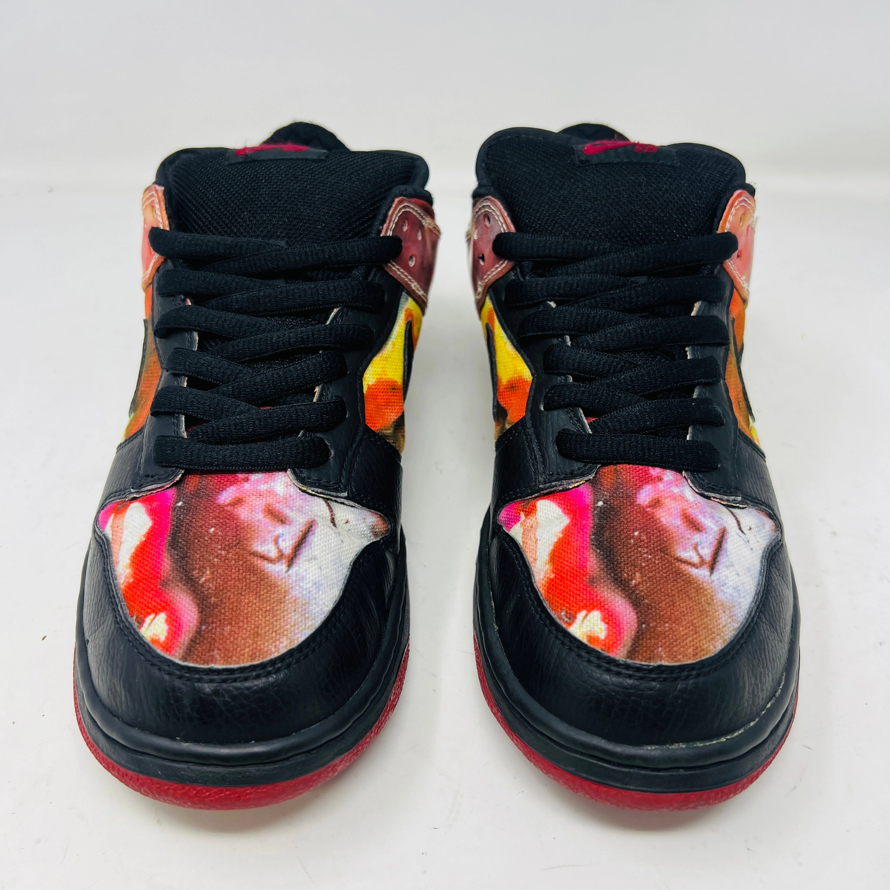 Nike SB Dunk Low Pushead 1
