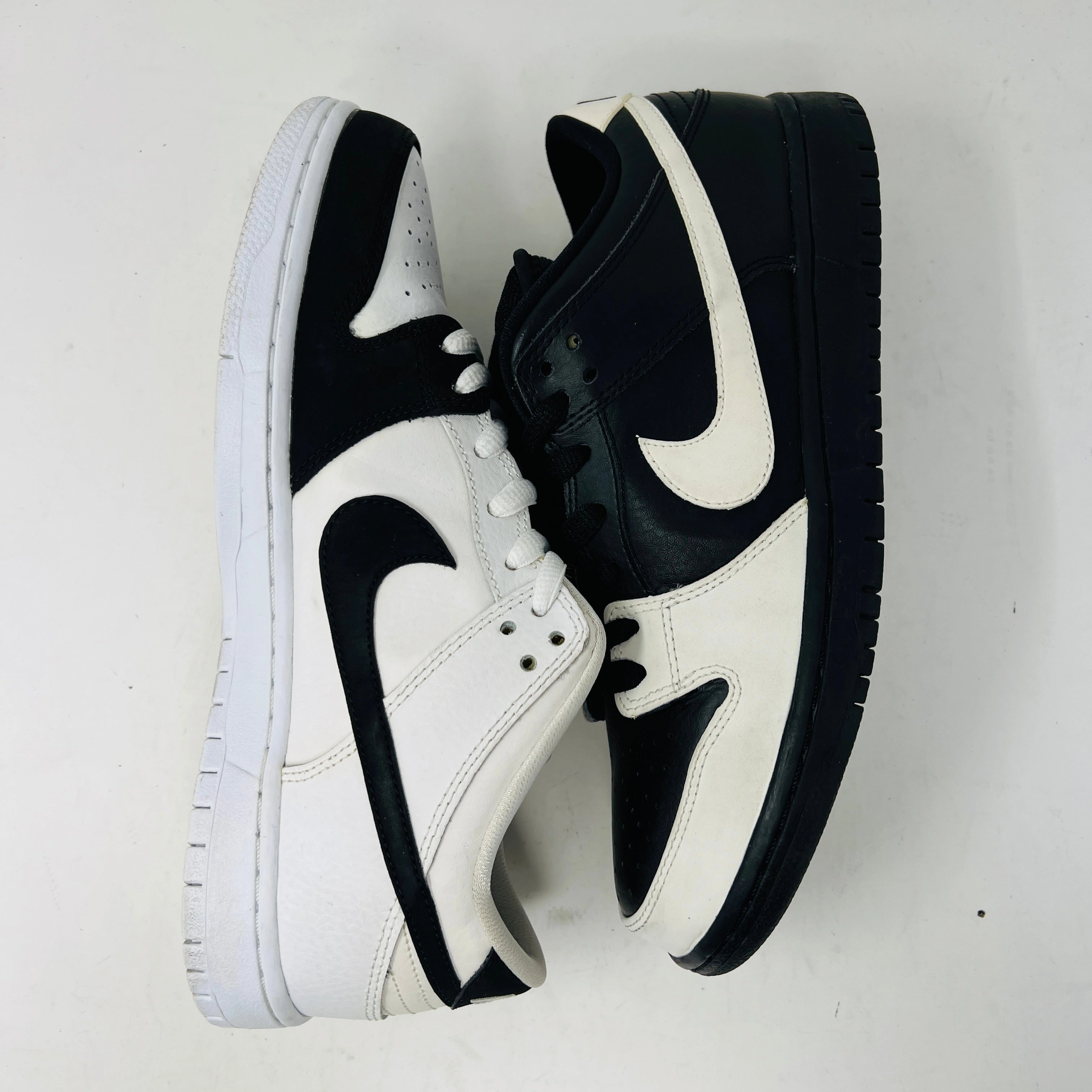 Nike SB Dunk Low Yin Yang