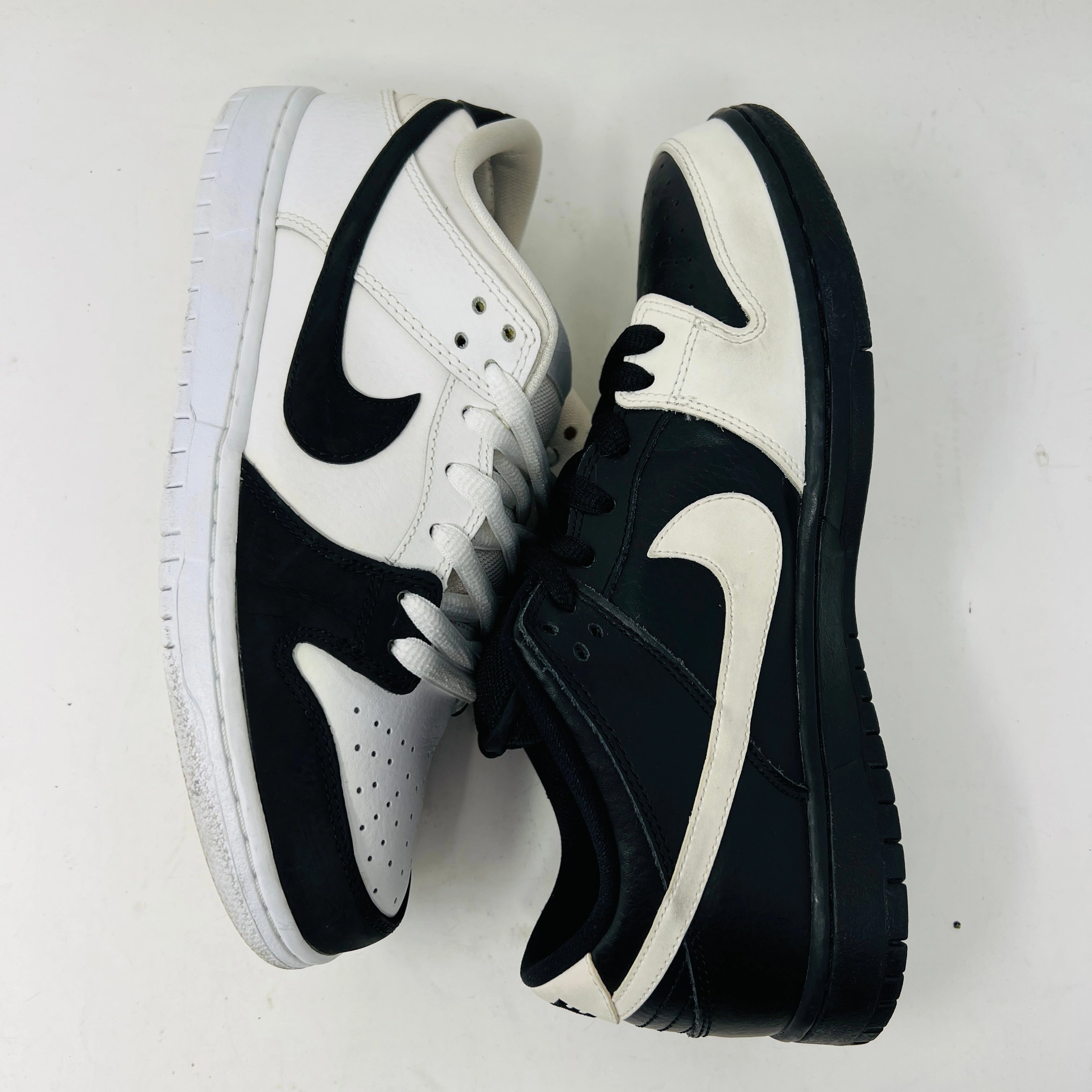Nike SB Dunk Low Yin Yang