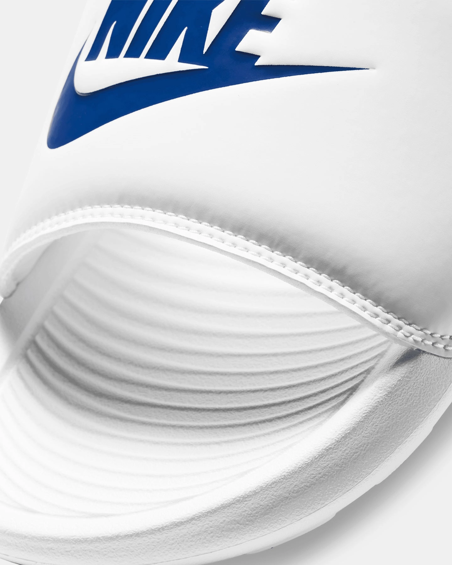 Nike Victori One Slides White/Game Royal