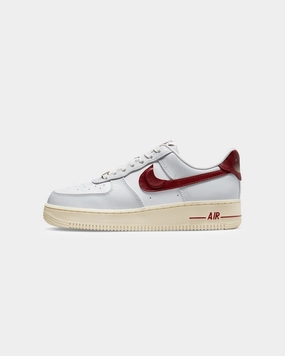 Nike Women's Air Force 1 '07 SE Swoosh Pocket Photon Dust/Team Red