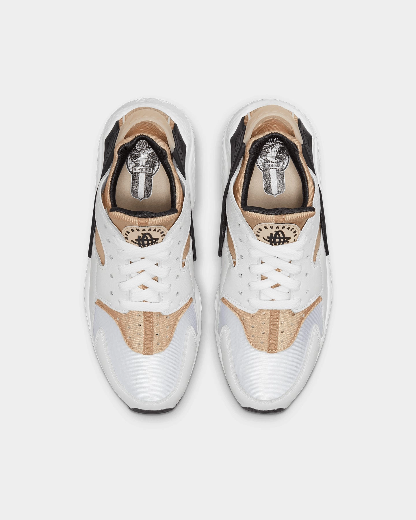 Nike Women's Air Huarache White/Black-Hemp