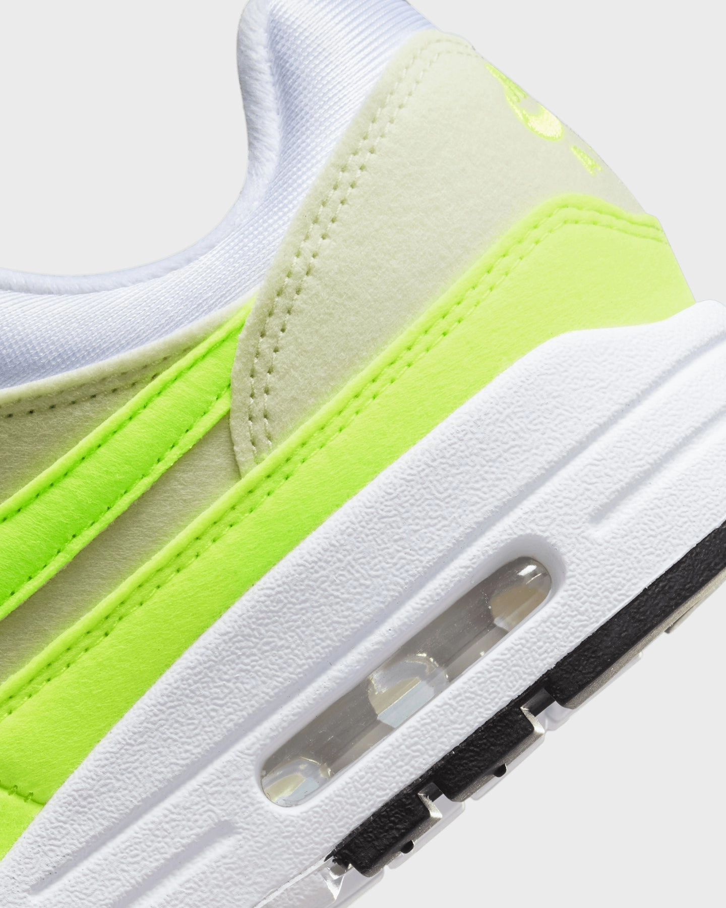 Nike Women's Air Max 1 '87 Volt Suede White/Volt-Sea