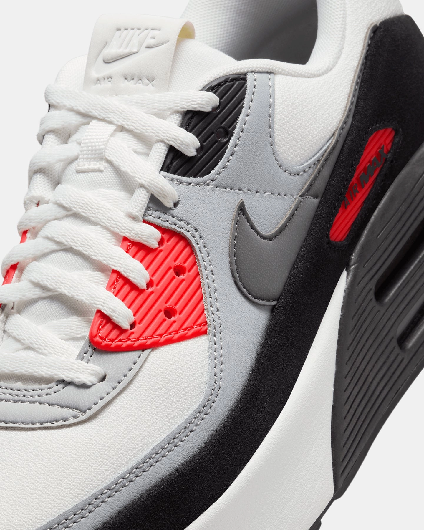 Nike Women's Air Max 90 LV8 Summit White