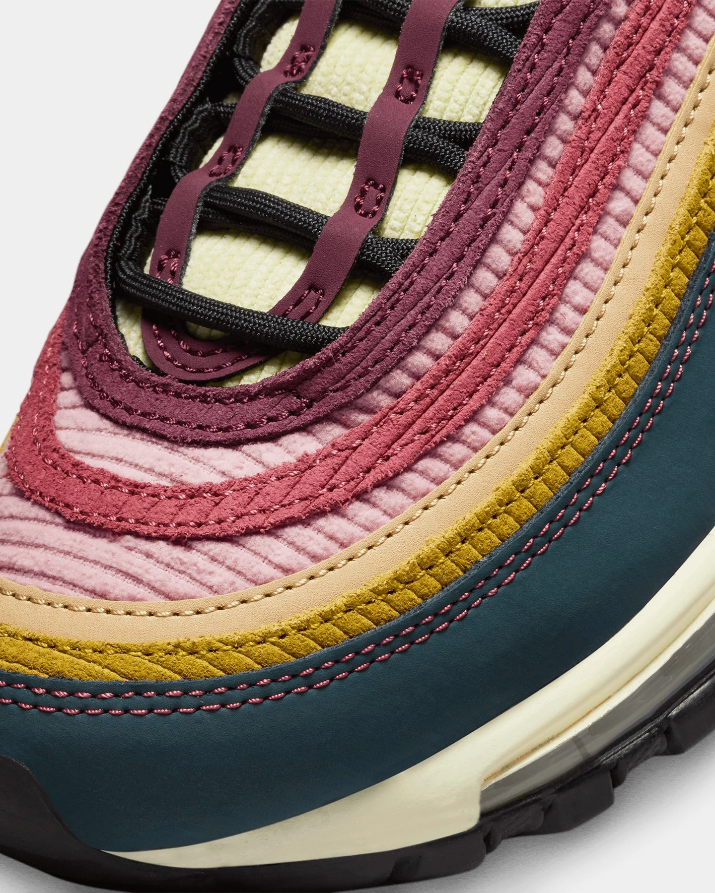 Nike Women's Air Max 97 CordAiroy Deep Jungle/White