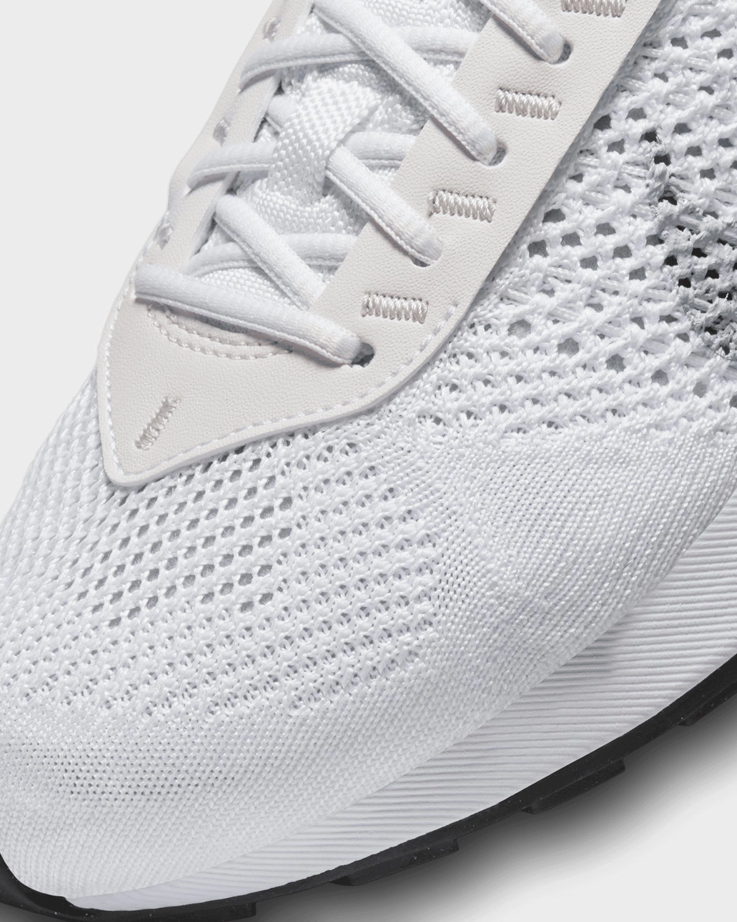 Nike Women's Air Max Flyknit Racer White/Platinum