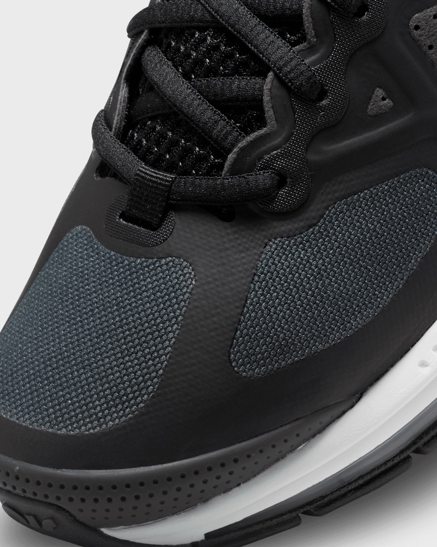 Nike Women's Air Max Genome Black/Black