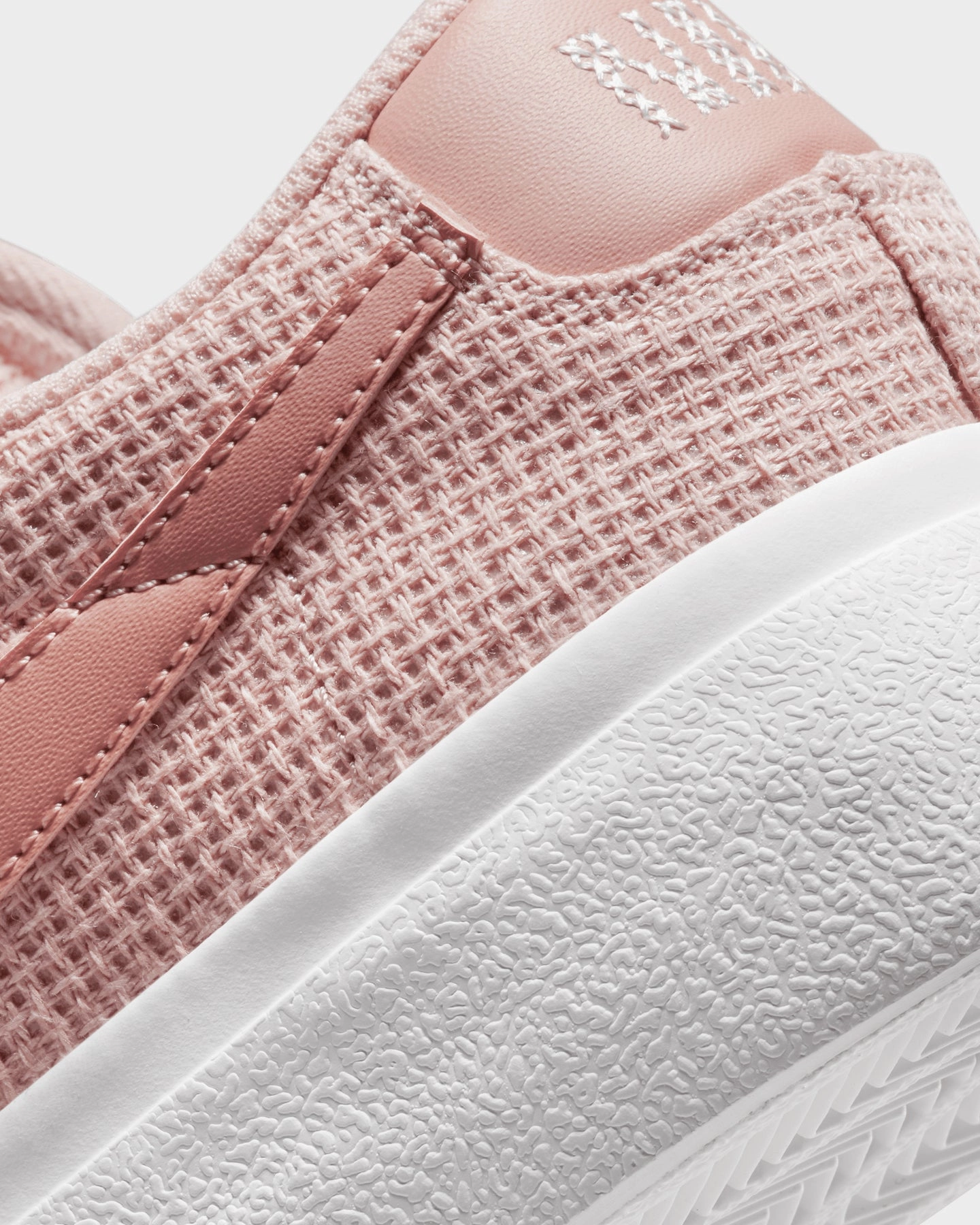 Nike Women's Blazer Low Platform Pink Oxford/Rose