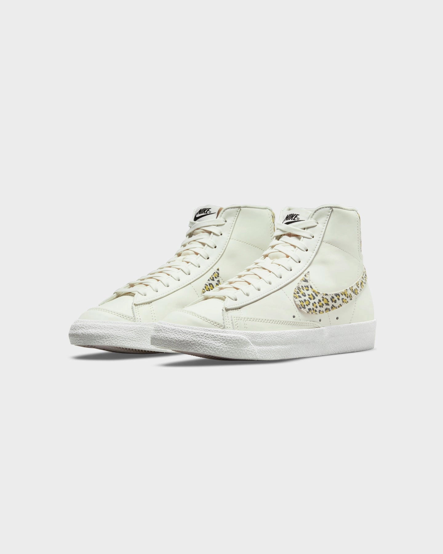 Nike Women's Blazer Mid '77 SE Sail/Leopard